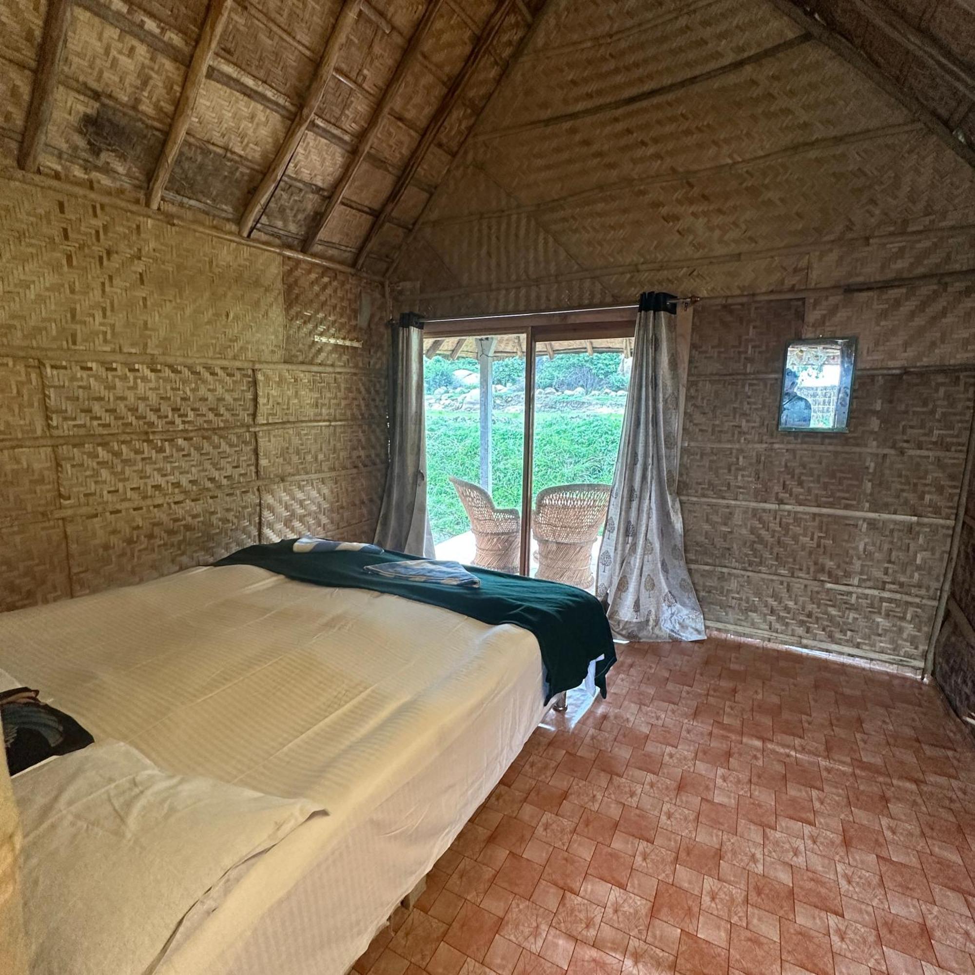 The Gravity Cafe -A Unit Of Staychillhampi Exteriér fotografie